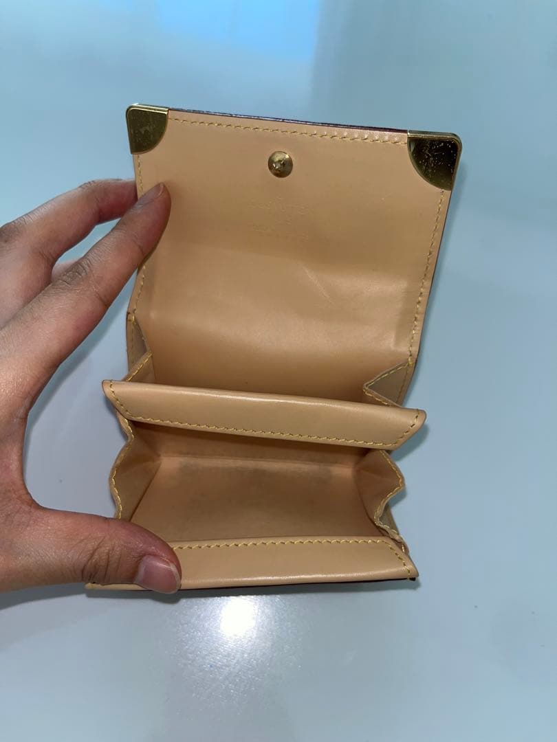 ルイヴィトン モノグラム ミニ財布 2つ折り