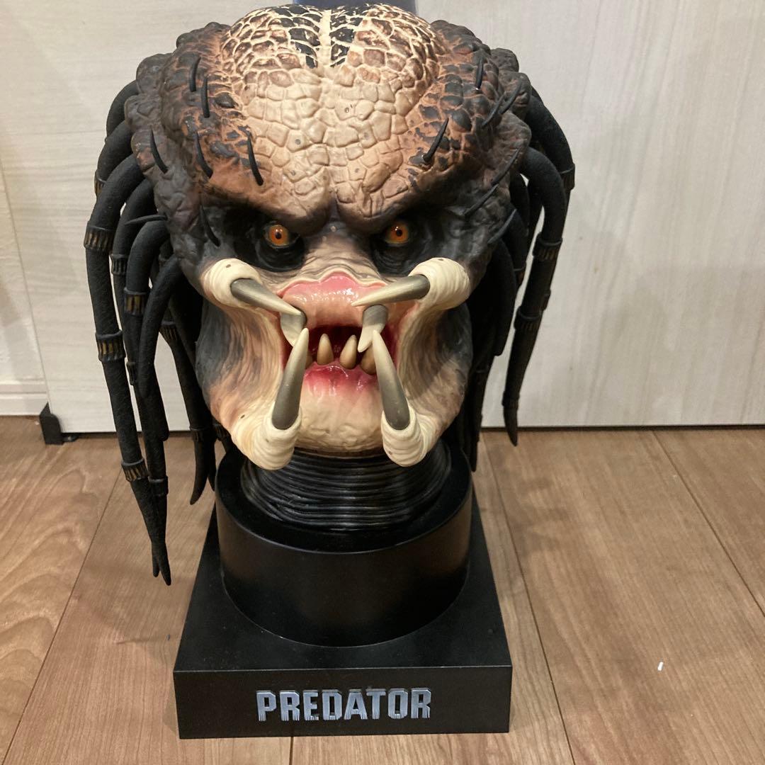 等身大　ヘッド　プレデター　アーノルドシュワルツェネッガー　フィギュア　限定品