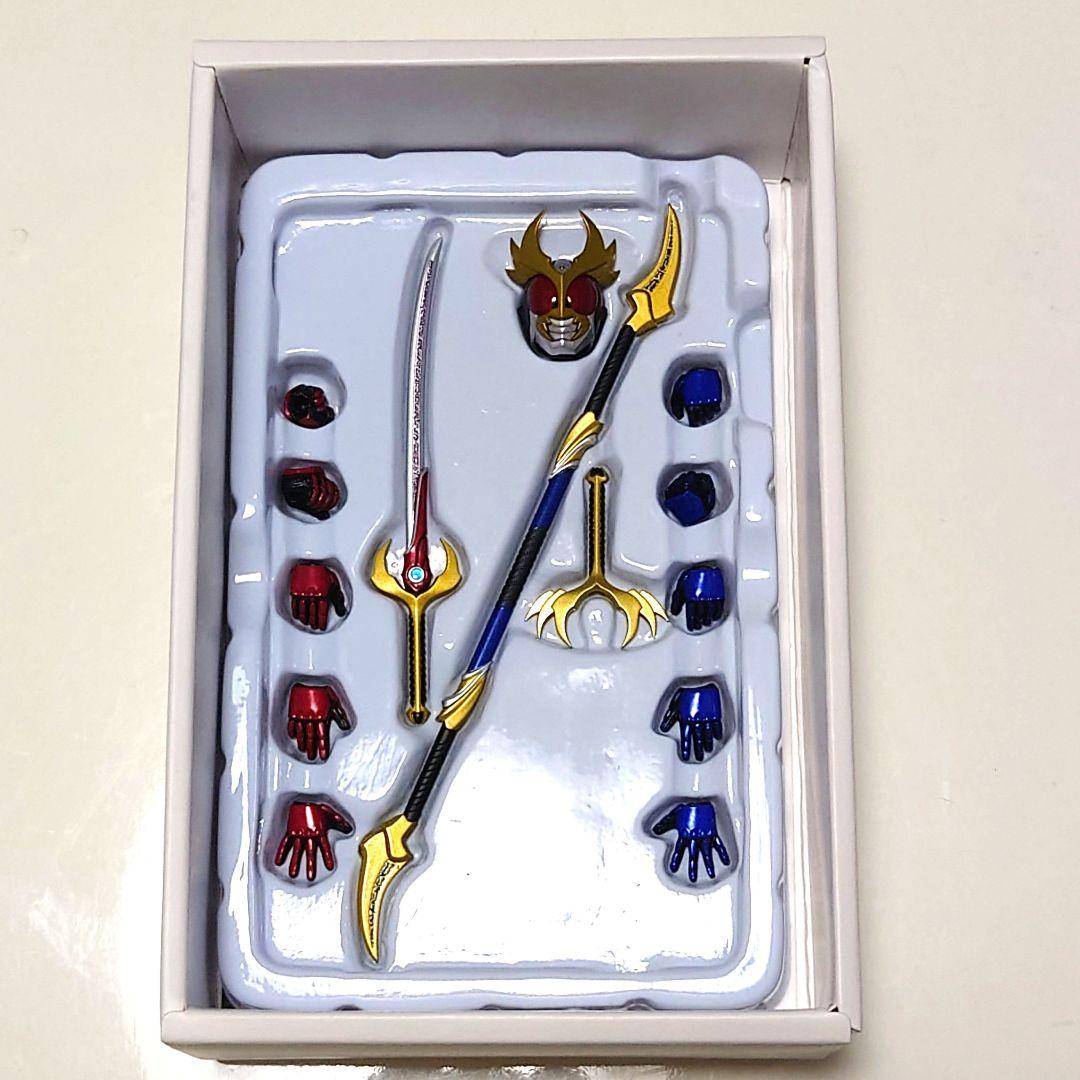 S.H.Figuarts 真骨彫製法 仮面ライダーアギト トリニティフォーム