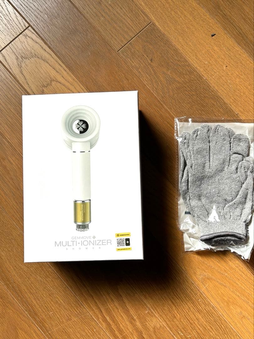 シャワーヘッド マルチイオナイザー 新品未使用品 グローブおまけ