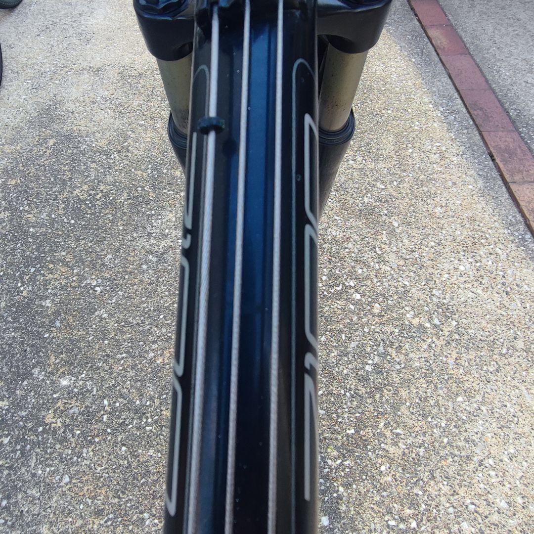 福岡発 TREK 7100 フロントサス シートポストサス 700×35C