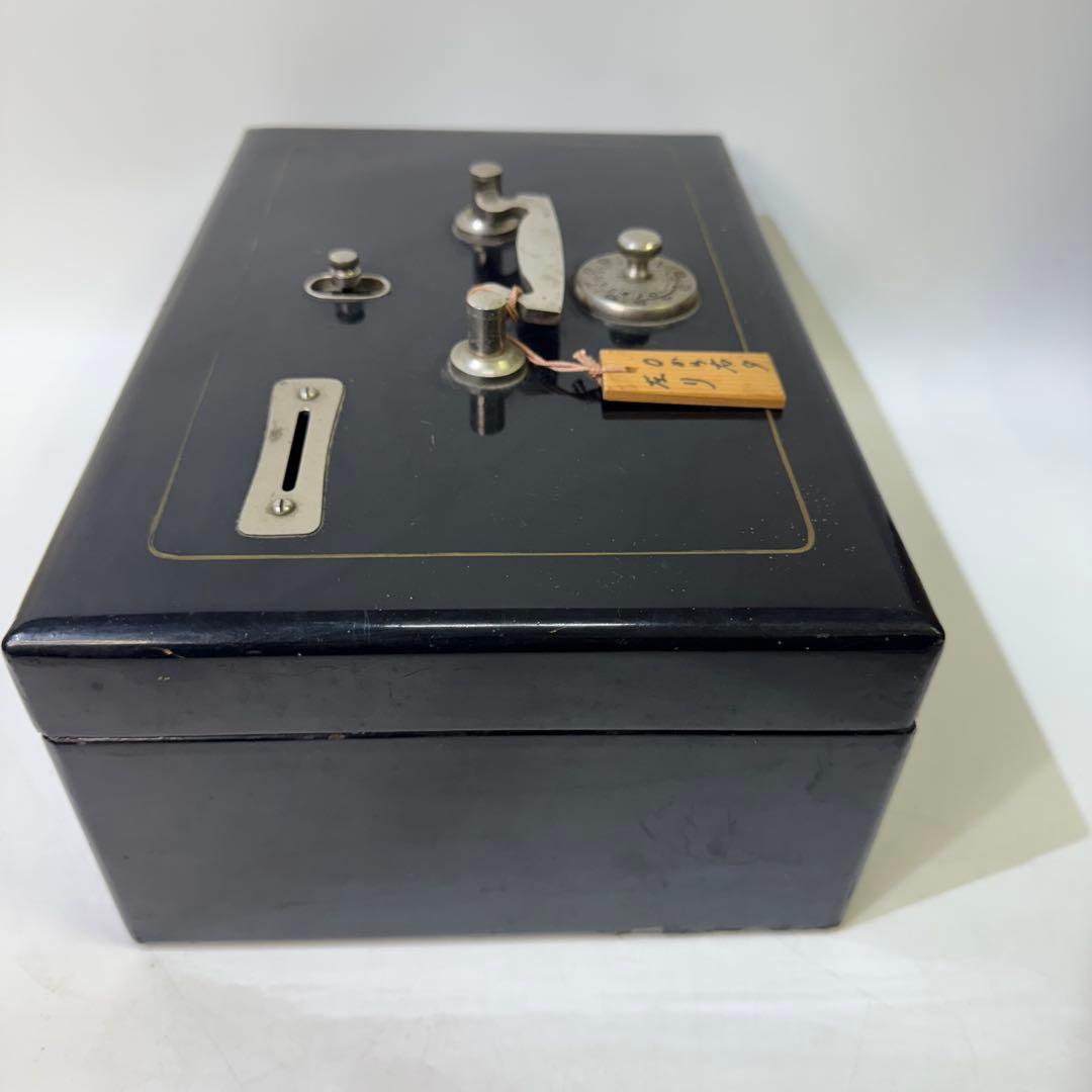 手提げ金庫 千鳥 金属製キャッシュボックス ダイヤル式 アンティーク 逸品