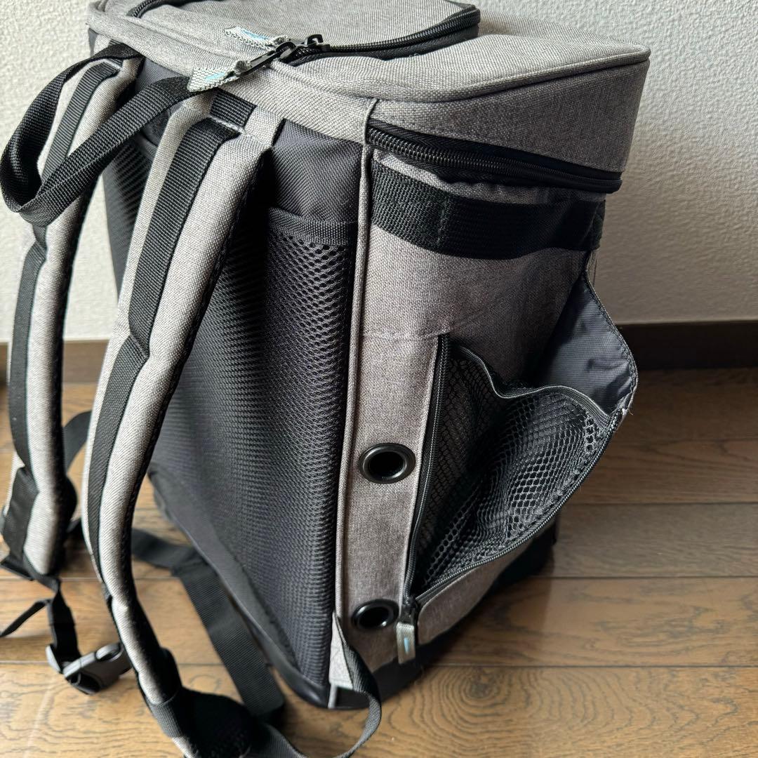 うさぎ専用 ラパンリュックキャリー スノコ付きトイレ 給水器取付可 肩