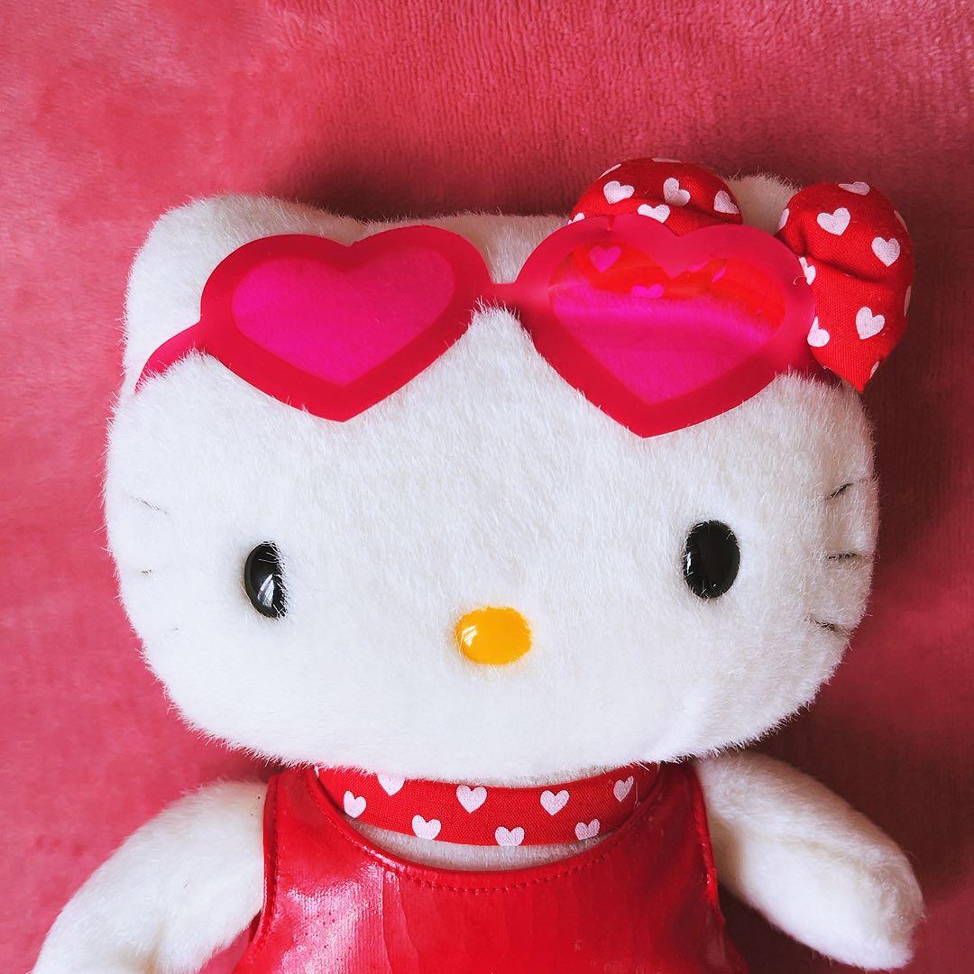 希少レア　ハローキティ　ハート　サングラス　ぬいぐるみ　2001 サンリオ