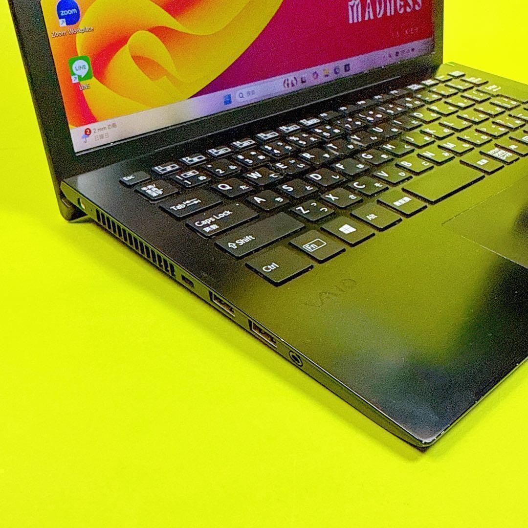 第8世代i7⭐️極速16GB windows11 高性能SSDノートパソコン軽量 - メルカリ