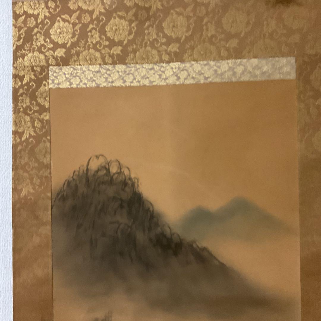 靖 観 筆 絹本彩色画山水図 長閑な山間の風景画 桐箱
