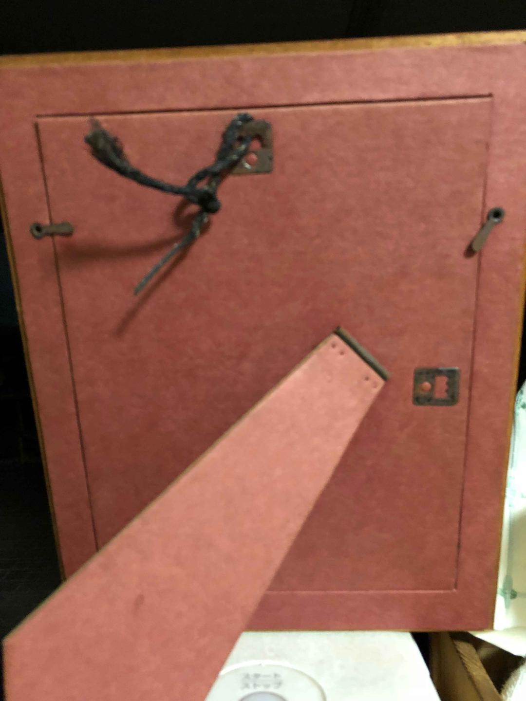 サラブレットの絵　芦毛の馬　額入り　1点もの　サイン入り