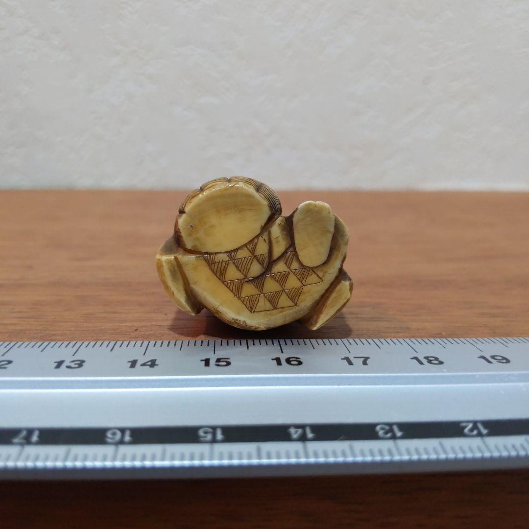 時代提物 七福神根付 天然素材 【寿老人】高さ約3.7cm 重さ約