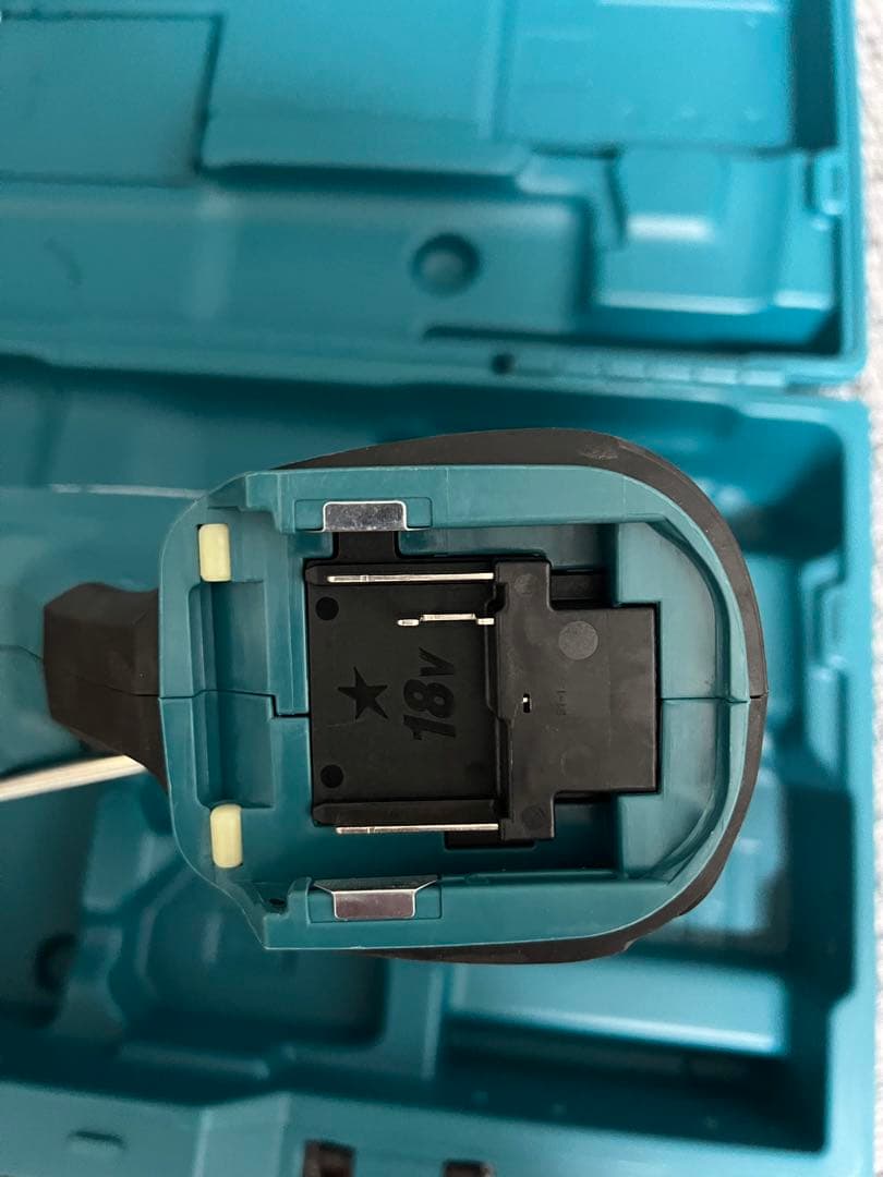 ★マキタ(makita) コードレスレシプロソー JR187DZK