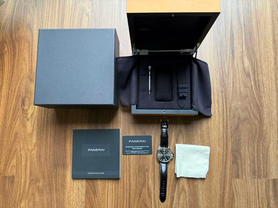 パネライルミノール デゥエ PAM01250 スモールセコンド デイト 自動巻き