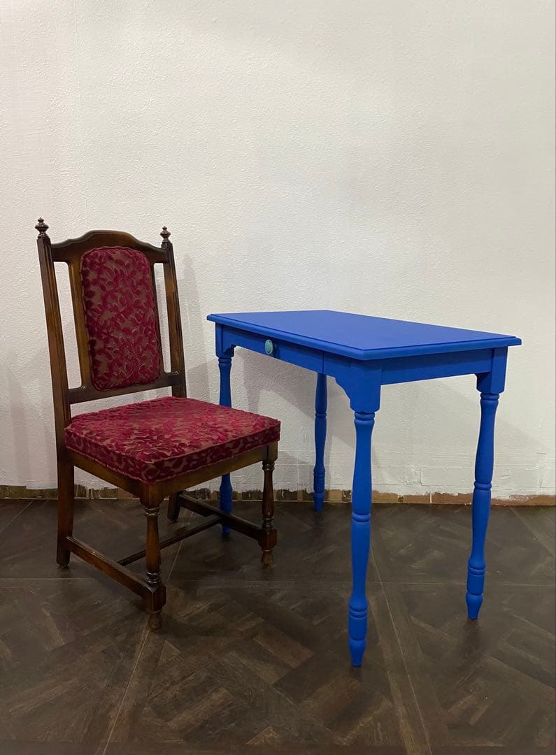 早い者勝ち価格♪ アンティーク テーブル デスク 机 リペイント 世界