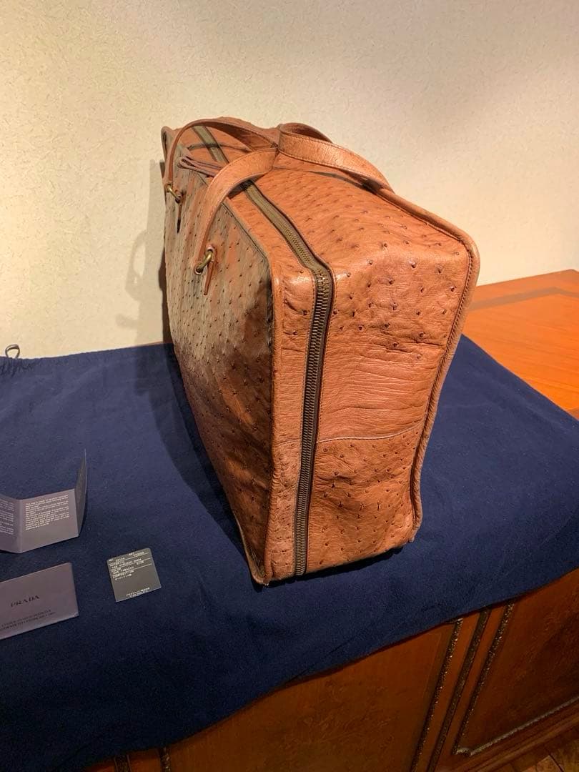 【最高峰】PRADAプラダ　最高級オーストリッチ製　ビジネスソフトトランク未使用