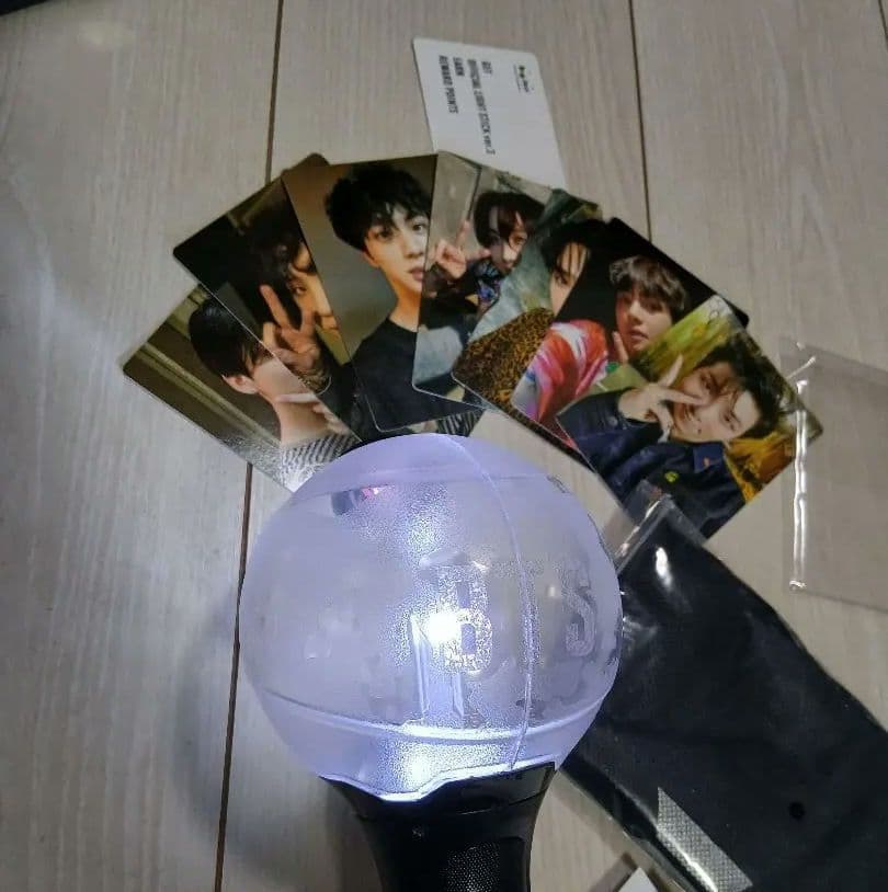 BTS オフィシャルライトスティックVer.3 2本セット 写真のみです