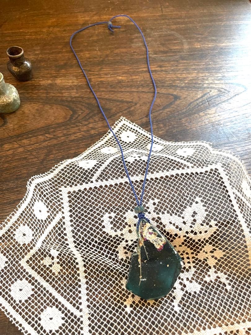 お取り置き中専用です♪ローマンガラスペンダント お取り置き中専用