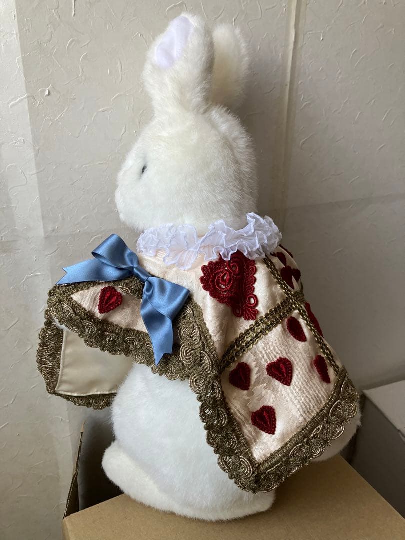 THE MACMILLAN ALICE トランプうさぎ　ぬいぐるみ