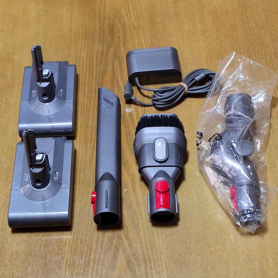 ダイソンV8 SV10K掃除機 完全分解清掃済み動作品 純正バッテリー2つ