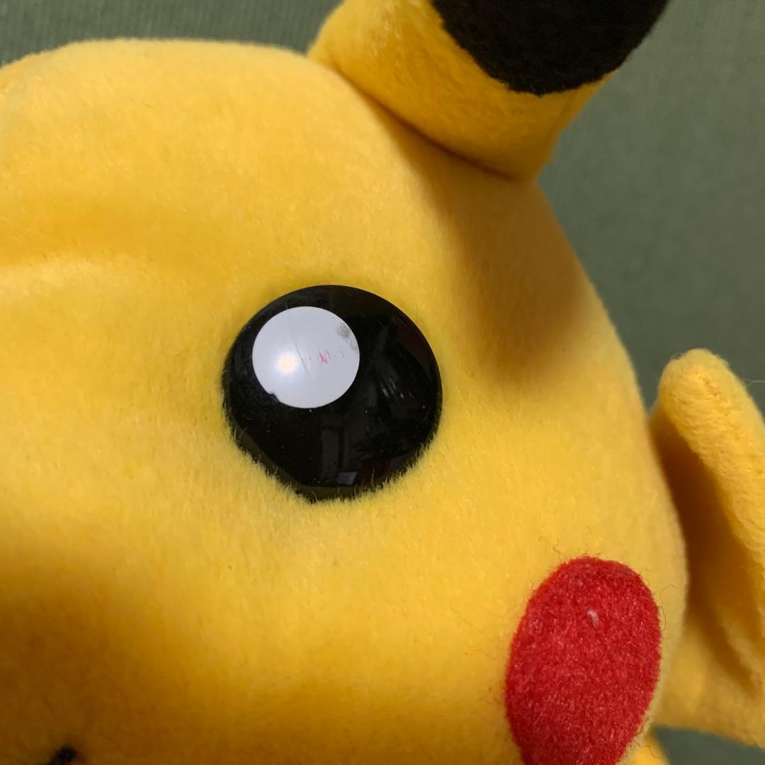 ピカチュウ ぬいぐるみ 置き物 ３体セット TOMY 陶磁器 フィギュア