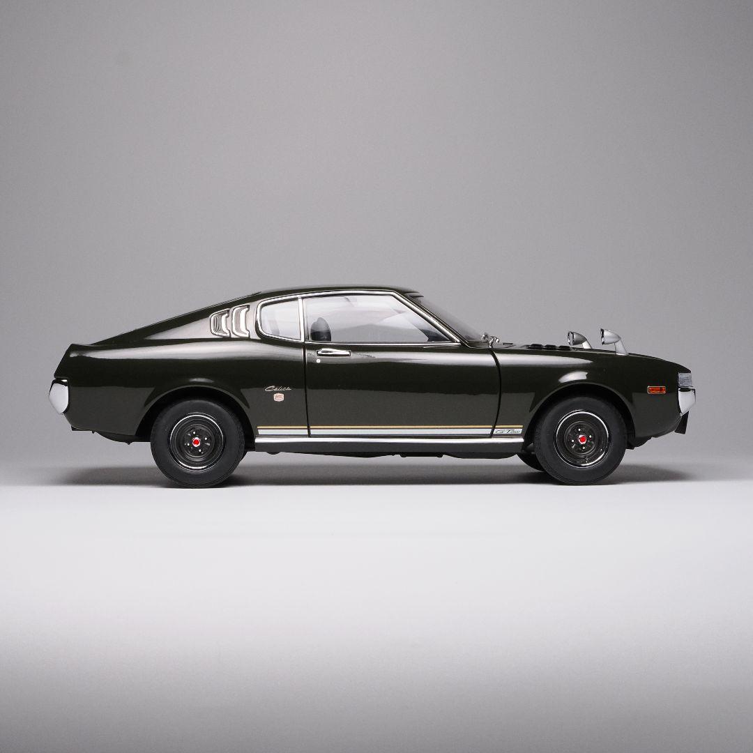 オートアート 1/18 トヨタ セリカ 2000GT モスグリーン