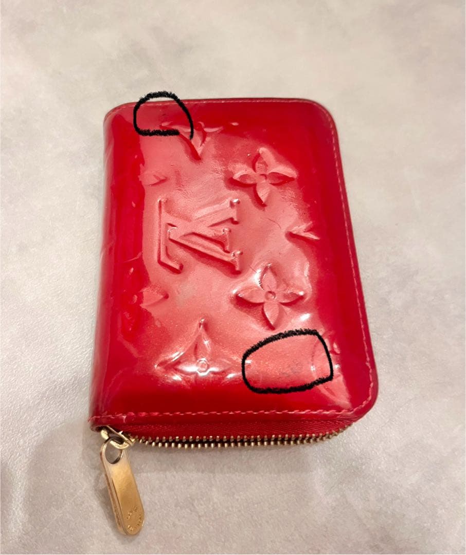 ルイ・ヴィトン レッド ケース