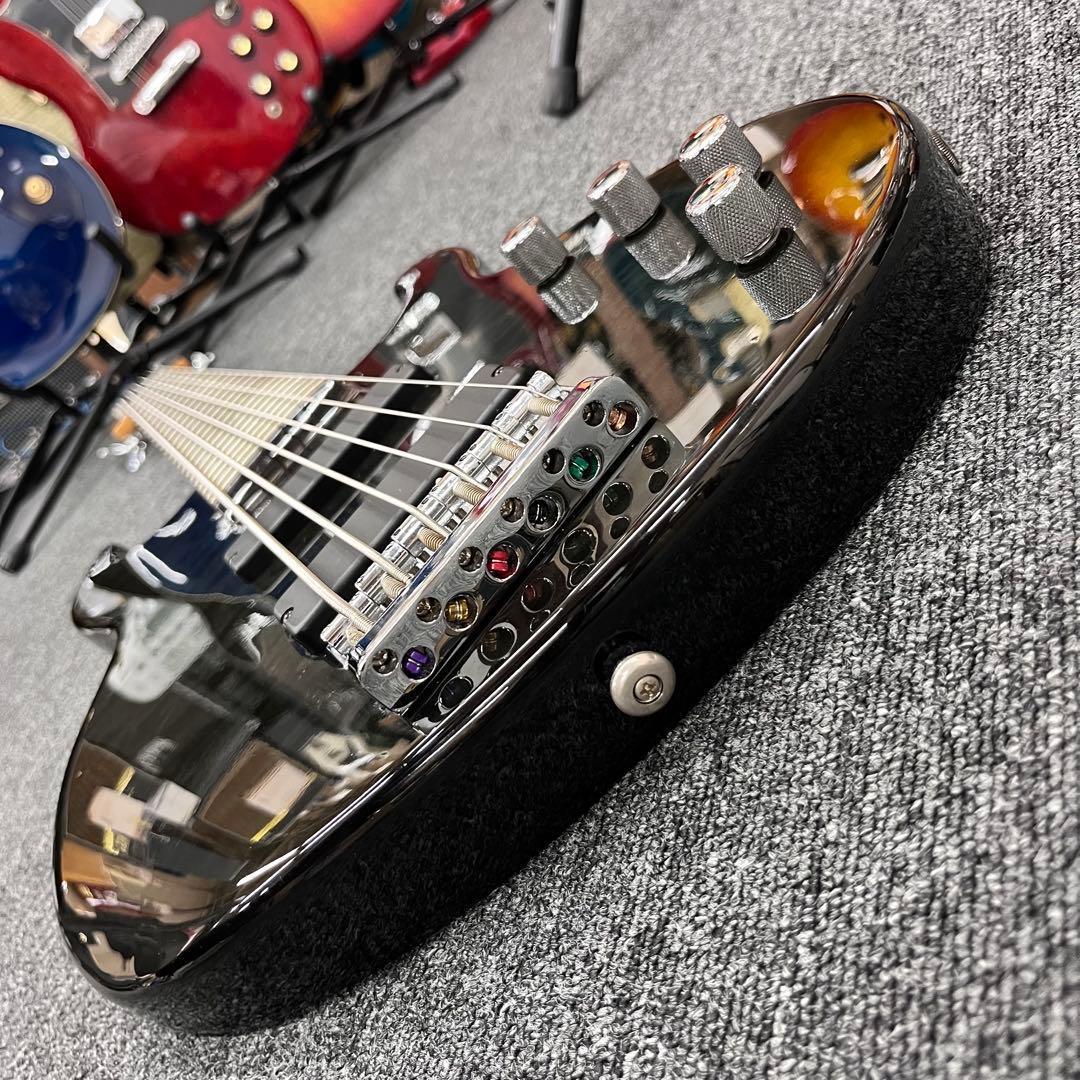 10253】 Greg Bennett 6弦ベース FN-5-6 ブラック