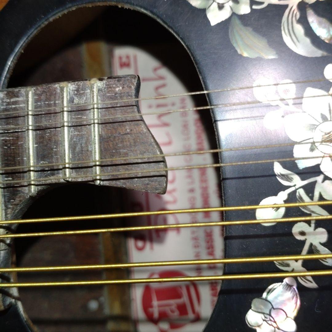 マンドリン 螺鈿マリア像