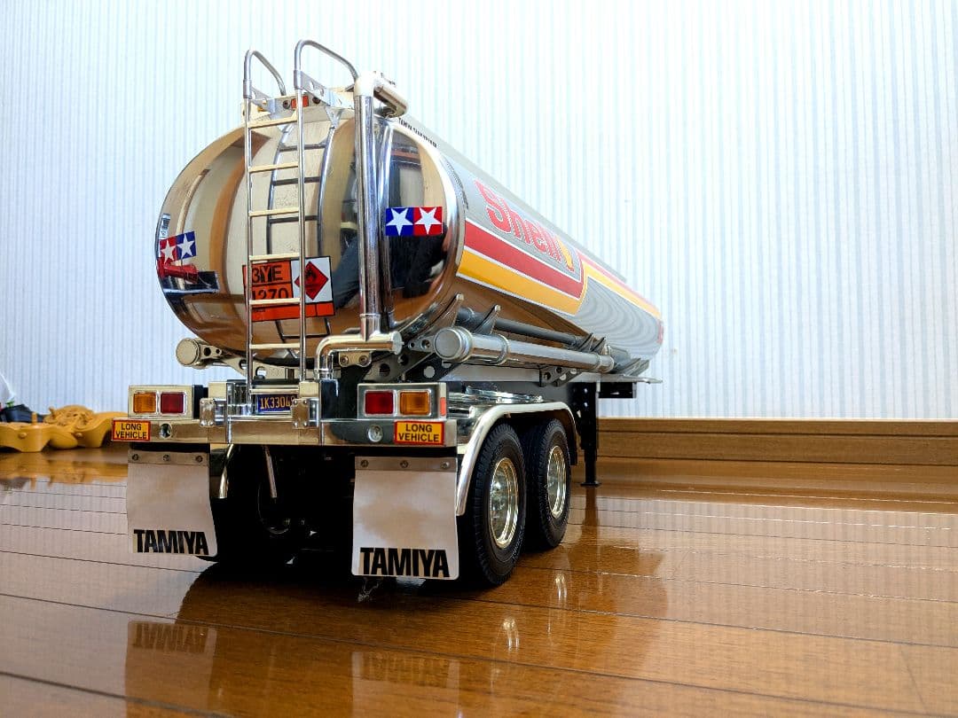 タミヤ 1/14 トレーラー SHELL タンクローリー