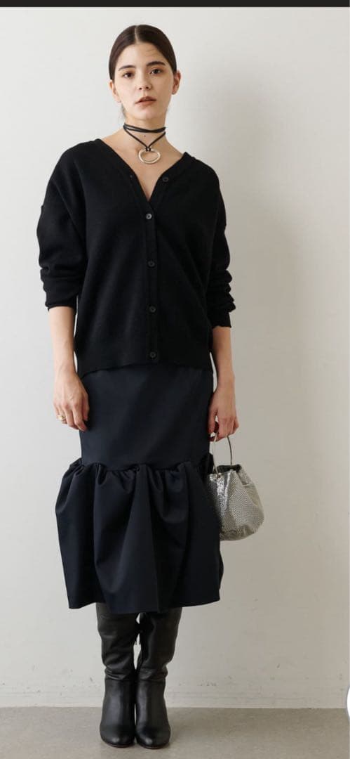 ウィムガゼット　ダブルサテンボリュームスカート