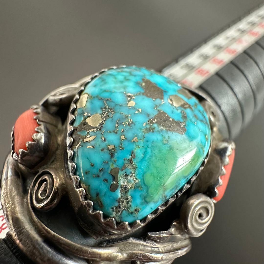 Navajo Running Bear キングマンターコイズ リング 24号