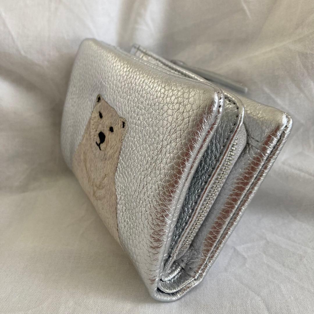 新品・シルバー 】 ear PAPILLONNER 白くま刺しゅう折り財布 - メルカリ