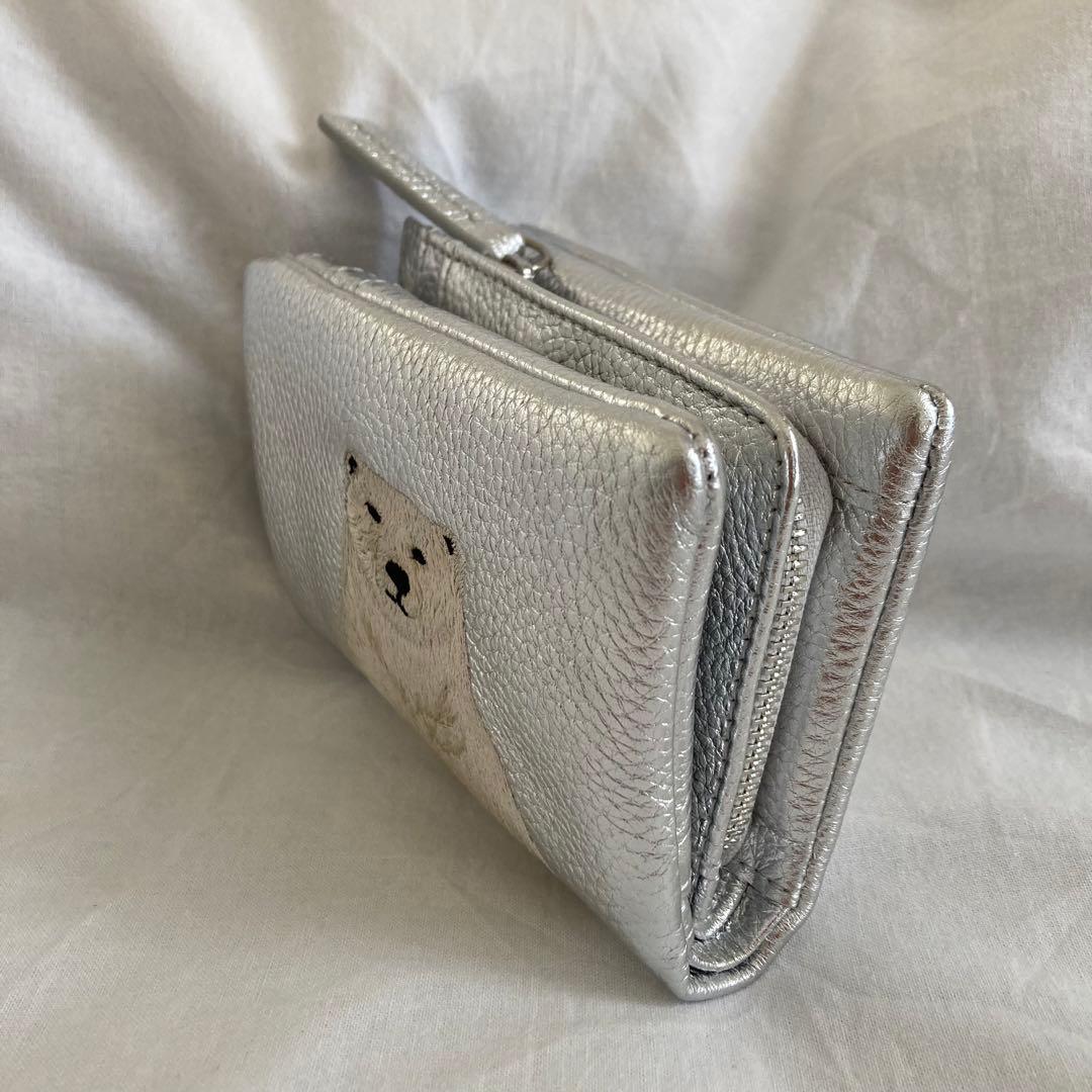新品・シルバー 】 ear PAPILLONNER 白くま刺しゅう折り財布 - メルカリ