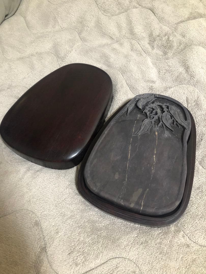 端溪硯 飛龍硯 旧老坑 水巖 金綫 魚腦凍 蕉白 書道用品 端渓硯 書道