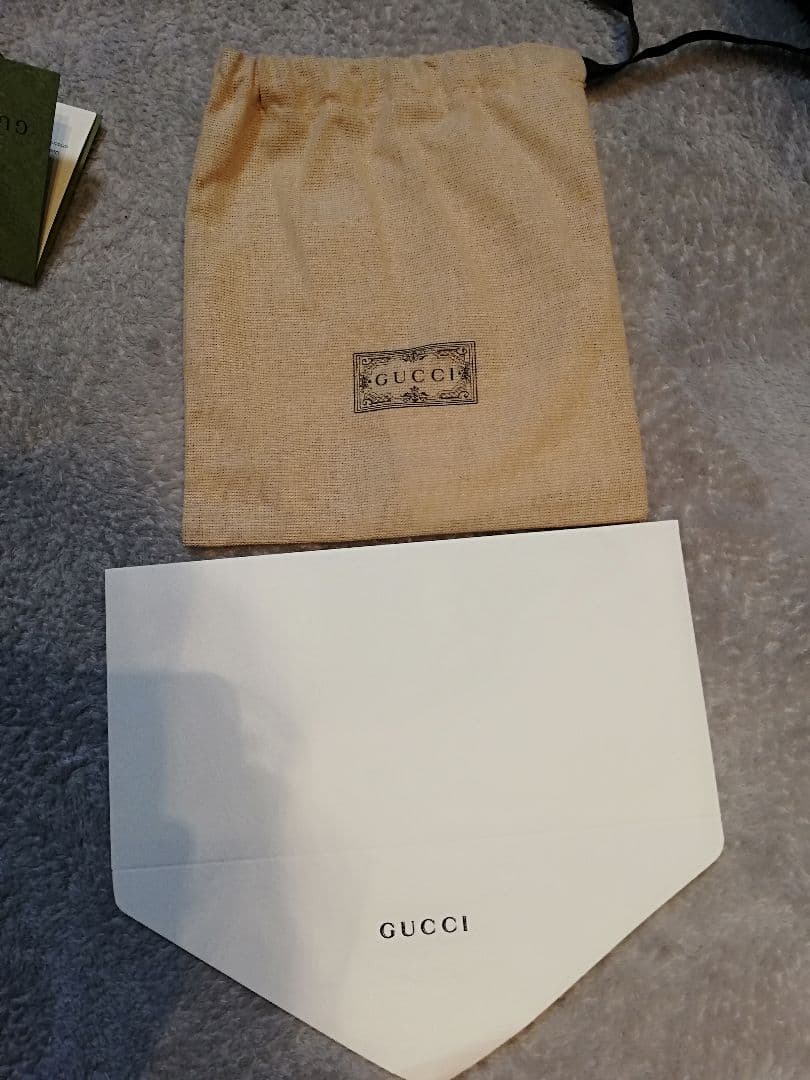 GUCCI　カチューシャ