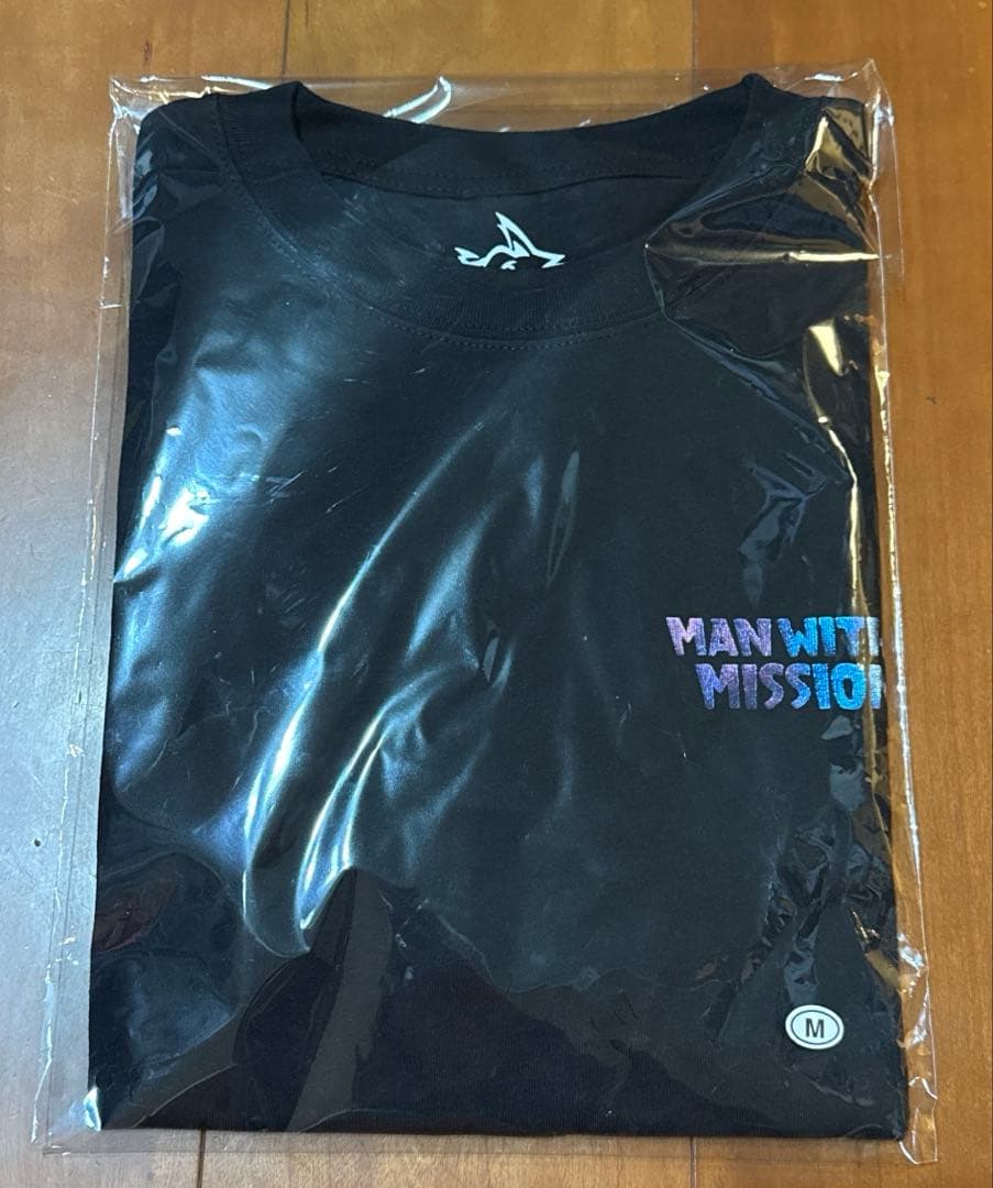 マンウィズ Too many ゴッツ ロンT ブラック ホログラム Mサイズ