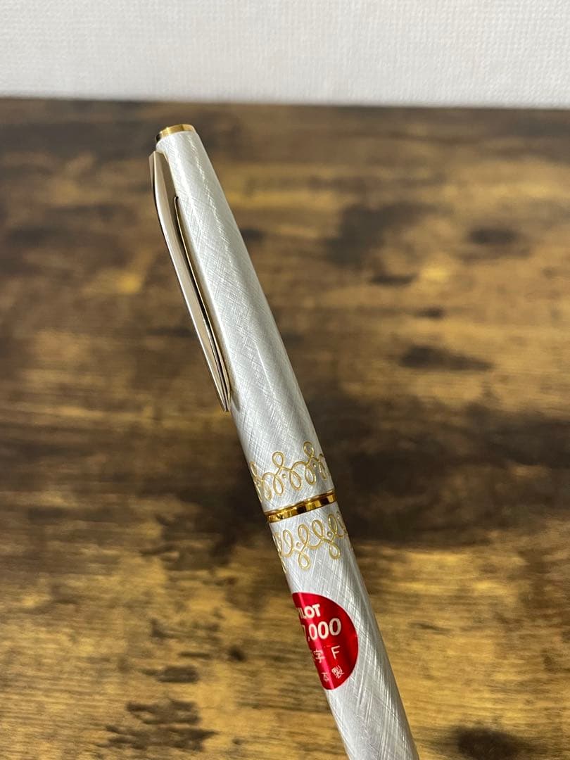新品未使用 シール付 1970年代製 レディ 18金 F パイロット 万年筆
