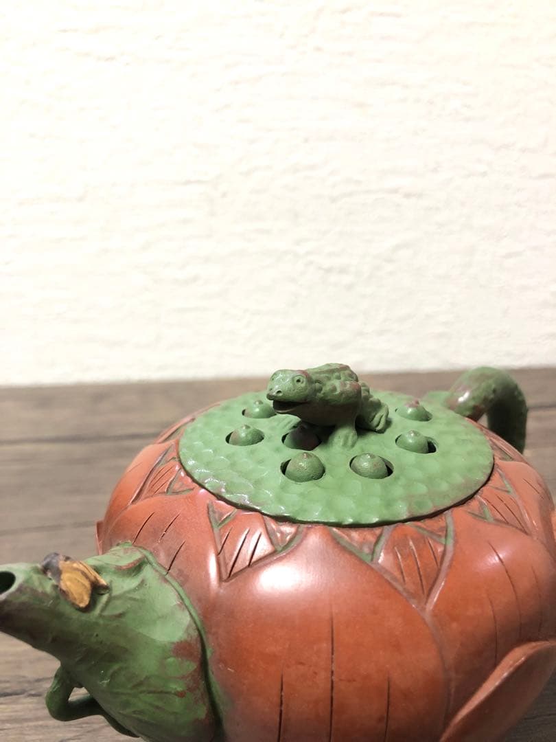 中国 紫砂 朱泥 鳥果実雕 急須 茶壷 蛙 蓮花