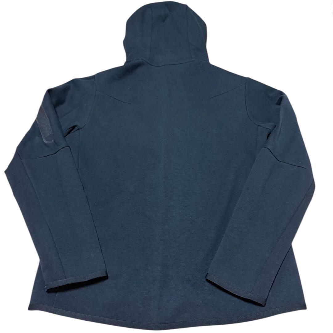 NIKE Tech Fleece 旧モデル CU4490-010 UKドリル