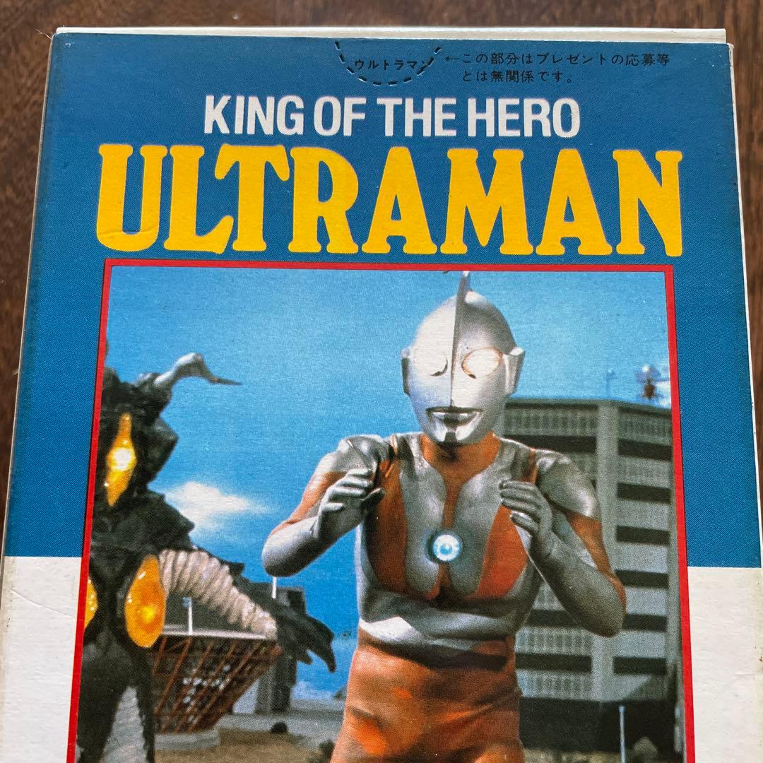 BANDAI 1983年ウルトラマン　初期　ソフビ　白台紙