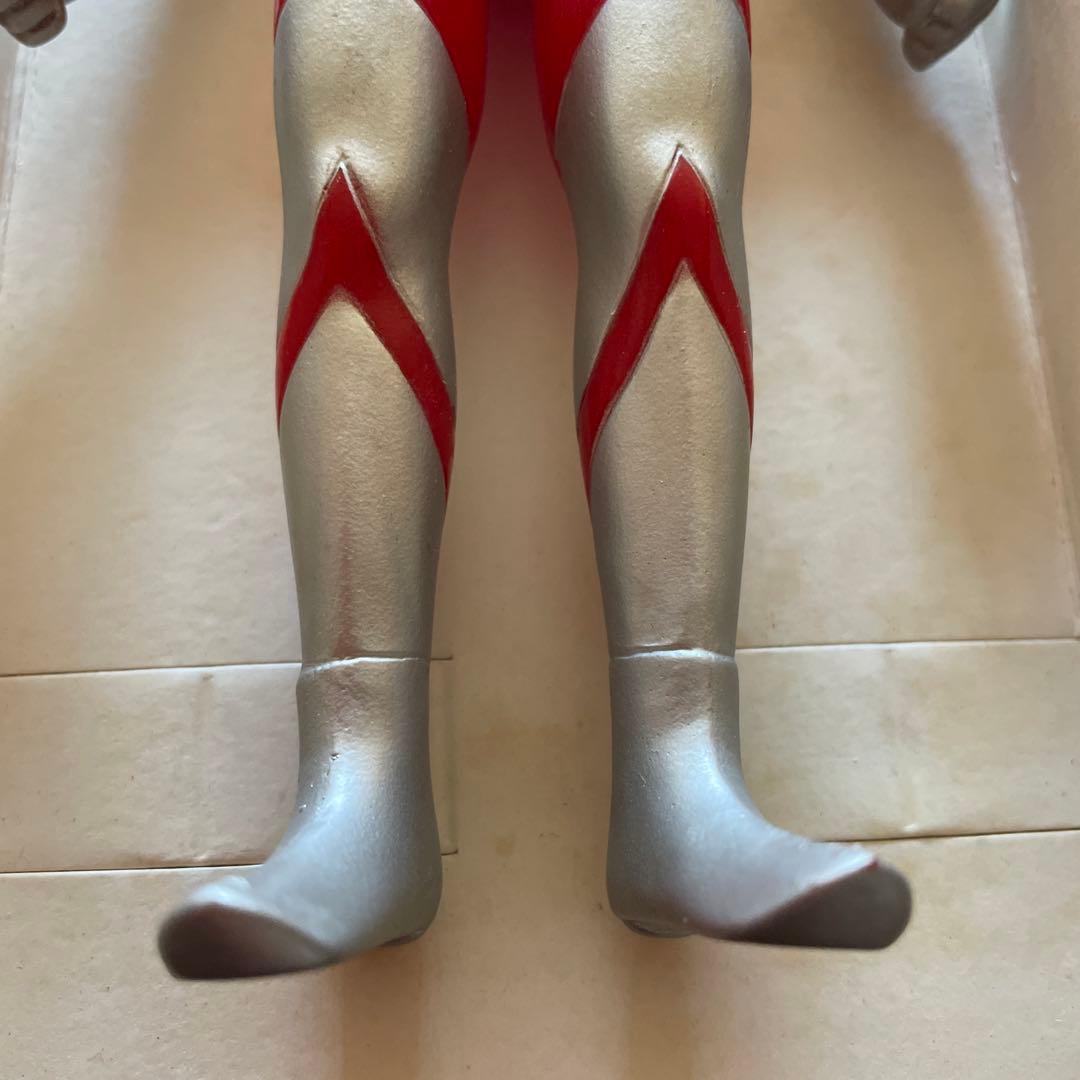 BANDAI 1983年ウルトラマン　初期　ソフビ　白台紙