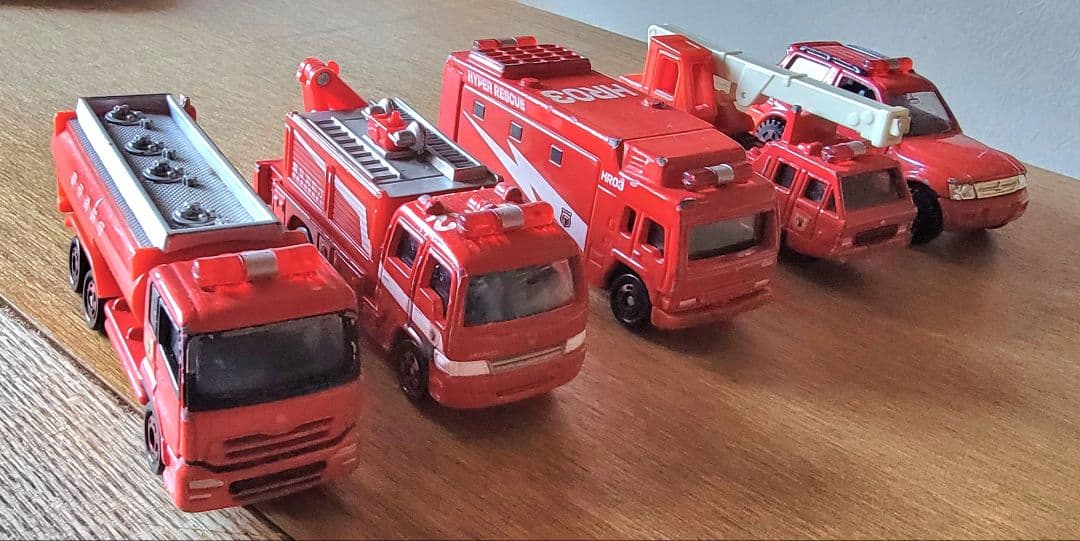 トミカとミニカー 87台セット