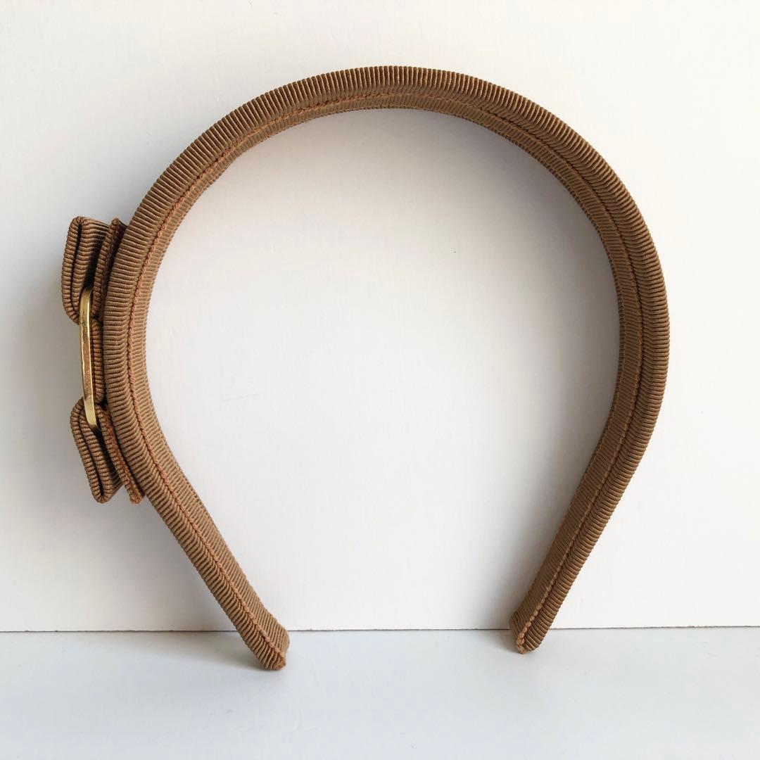 極美品✨フェラガモ ferragamo カチューシャ ヴァラリボン　ブラウン