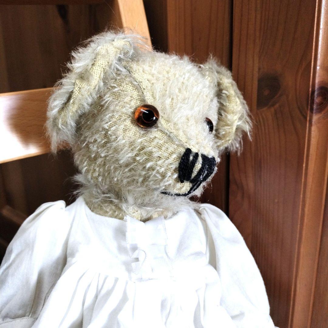 テディベア 英国チェズニー夫妻　作品H.M.Bearsシャーロット