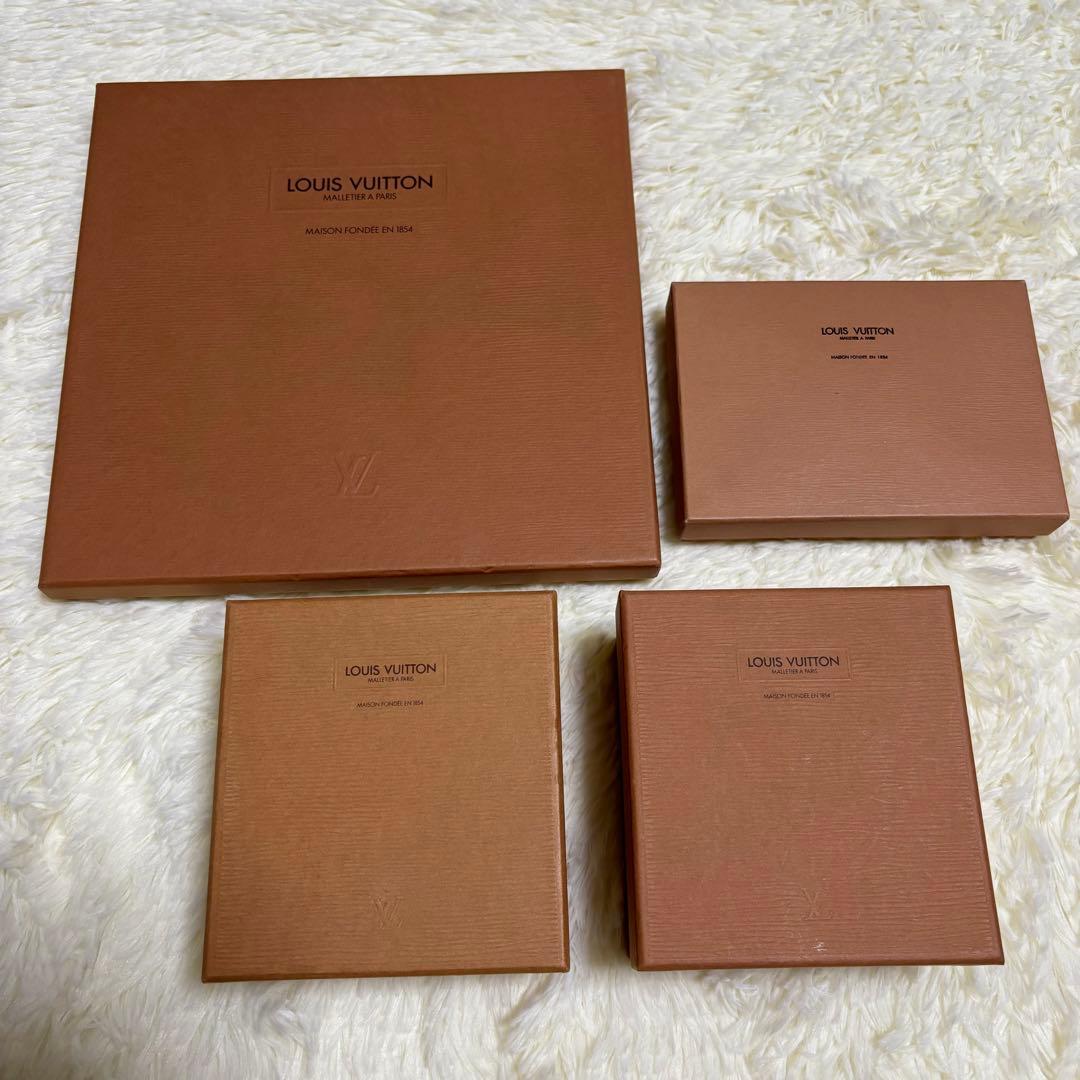 LOUIS VUITTON 空箱 ギフトボックス ルイヴィトン 4点ラッピング