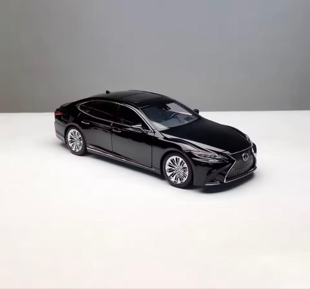 Lexus LS500H Sedan 1/18 AUTOart ミニカー