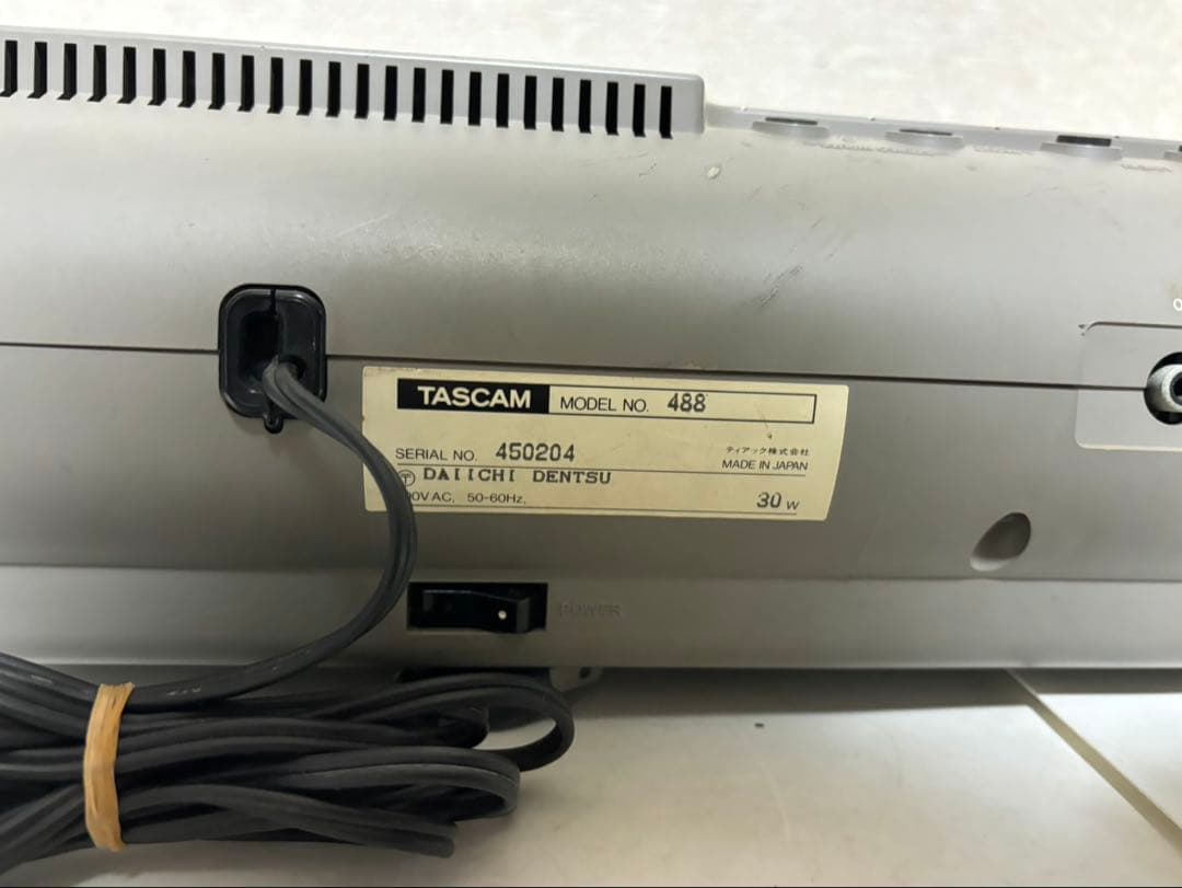 ジャンク品 TASCAM マルチトラックレコーダーPORTASTUDIO 488