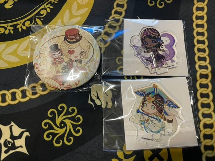 ストア 第五人格 エポス A賞缶バッジ 踊り子 曲芸師 ポストマン スイパラ