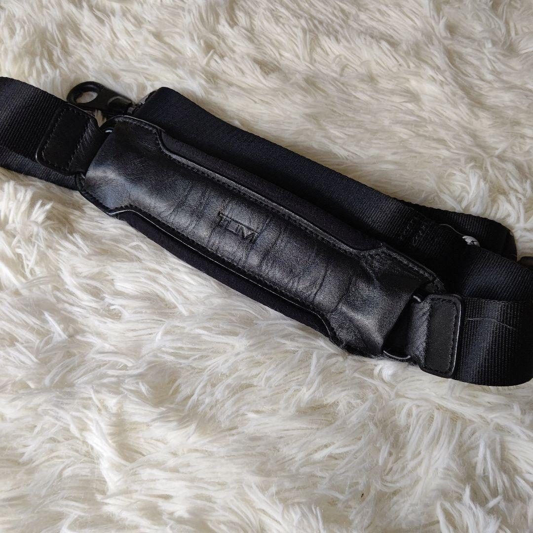 TUMI　トゥミ　ビジネスバッグ　大容量　A4収納可