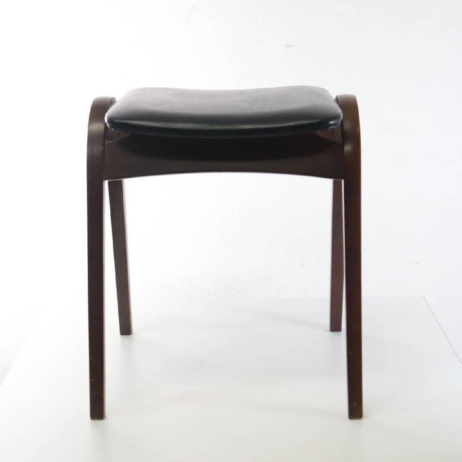 秋田木工 IDC大塚 No.202 剣持勇 スタッキングスツール 黒 PVC➈