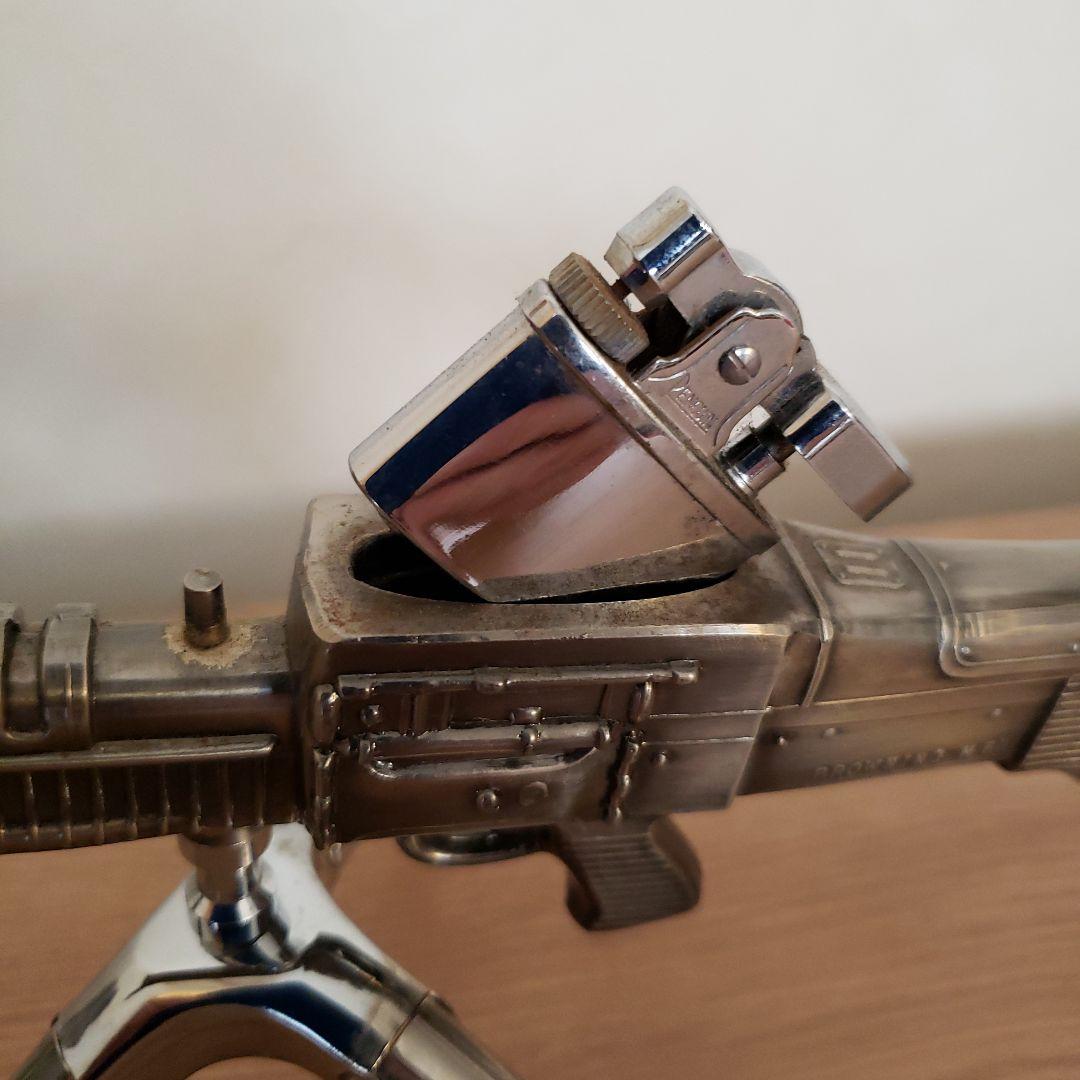 M60　ライフル金属製フィギュア 　三脚スタンド付きライター