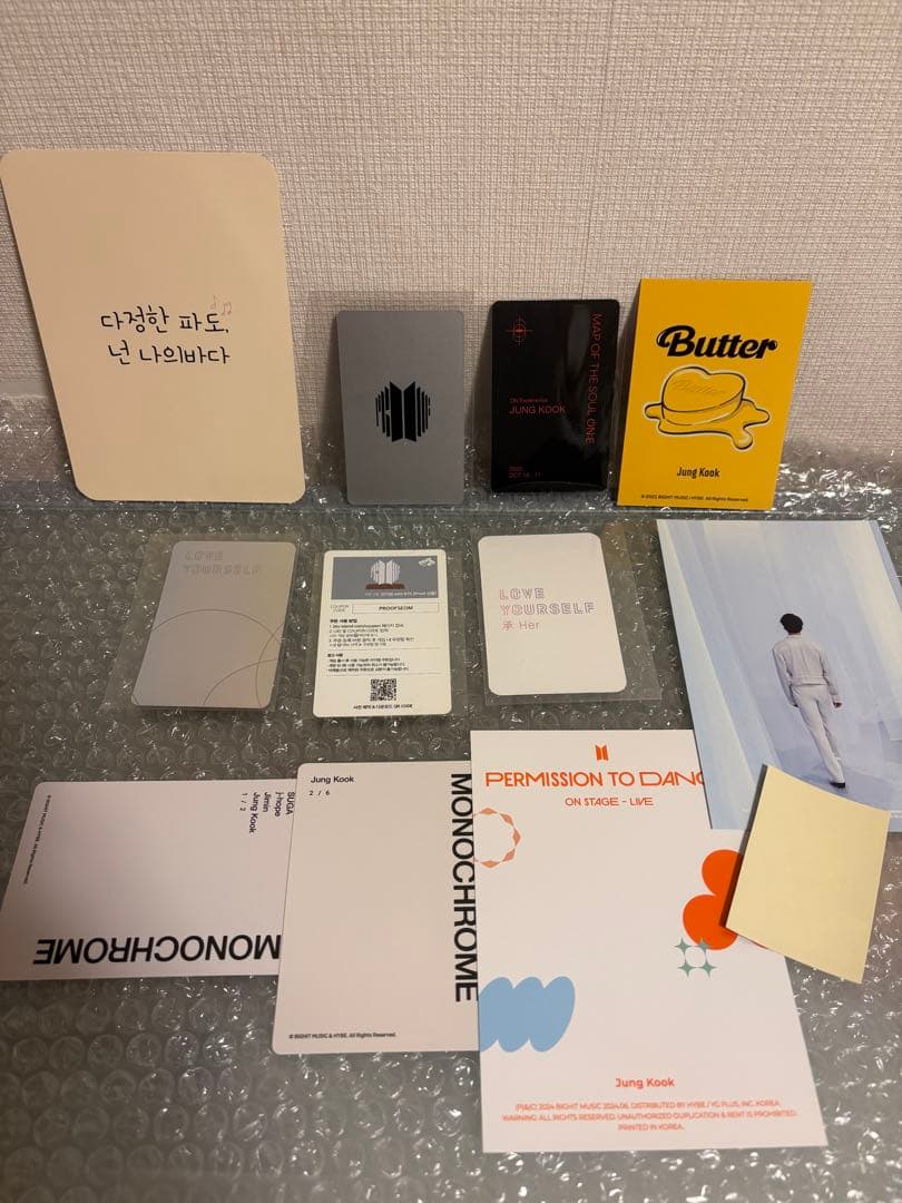 BTS 公式 ジョングク Jung Kookまとめ売り - メルカリ
