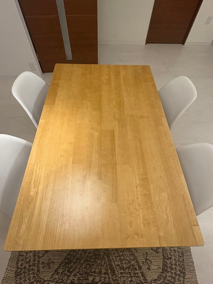 トマト【川崎市多摩区引き取りのみ】ナチュラルウッドダイニングテーブル4脚